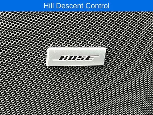 Used 2021 Chevrolet Suburban Premier w/ Premium Package image 22