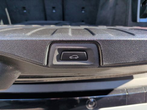 Certified 2022 BMW X5 xDrive40i w/ Executive Package image 44