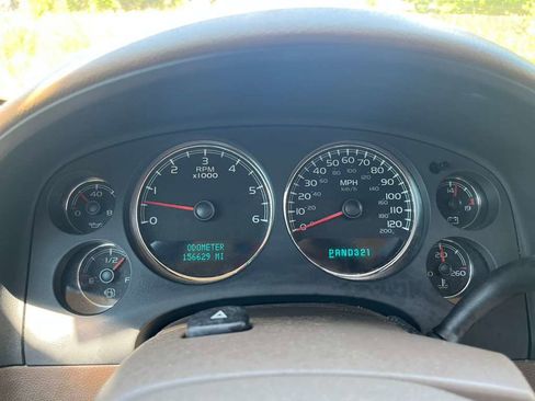 Used 2007 GMC Yukon XL SLT w/ SLT Preferred Equipment Group RWD image 19