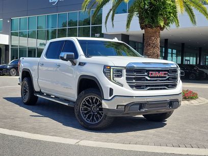 Used 2022 GMC Sierra 1500 SLT w/ SLT Premium Plus Package