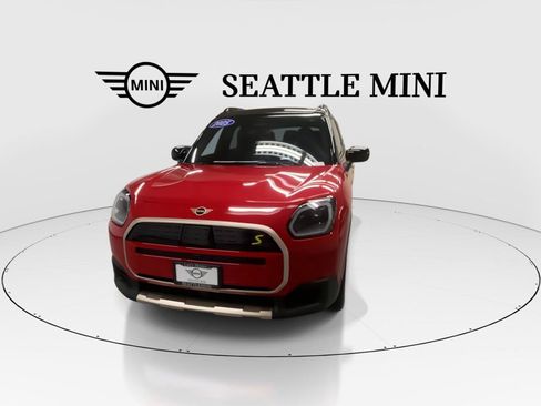 Used 2025 MINI Cooper Countryman SE w/ Comfort Package Max AWD/4WD image 4