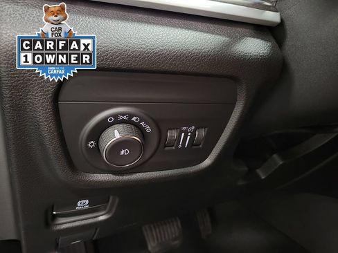 Used 2023 Jeep Grand Cherokee L Limited AWD/4WD image 27