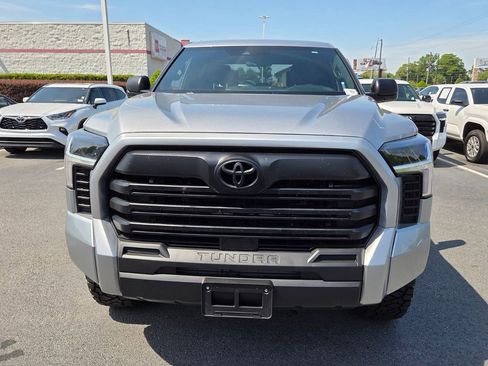 Used 2025 Toyota Tundra SR5 w/ SR5 Premium Package image 2