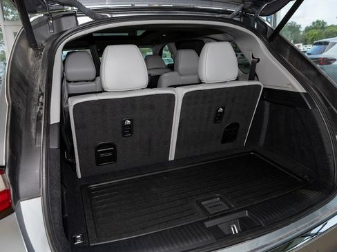 Used 2022 Acura MDX FWD w/ Technology Package image 21