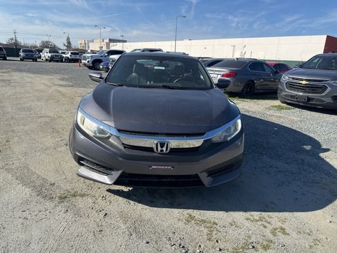 Used 2017 Honda Civic LX-P image 2