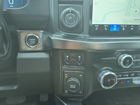 Used 2023 Ford F250 Lariat w/ Lariat Ultimate Package AWD/4WD image 26