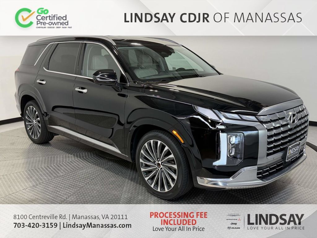 Used 2024 Hyundai Palisade Calligraphy FWD image 1