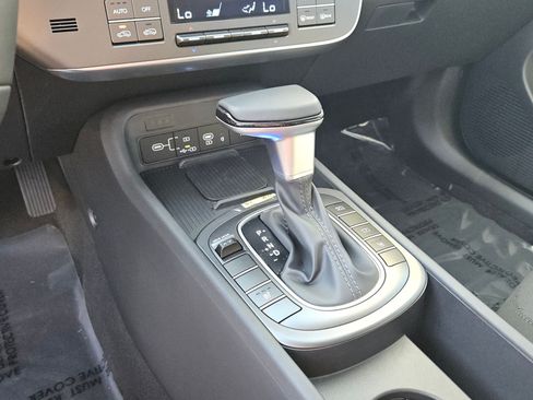 New 2026 Hyundai Kona SEL Sport FWD image 9