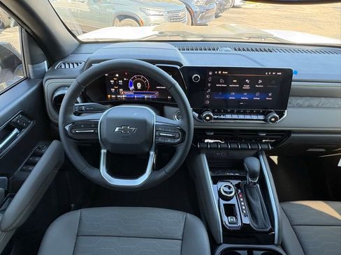 New 2026 Chevrolet Colorado ZR2 AWD/4WD image 16