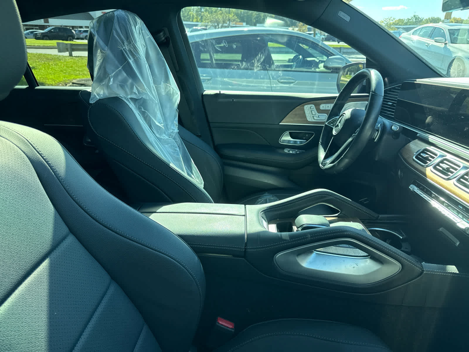 Used 2025 Mercedes-Benz GLE 450 4MATIC Coupe image 8