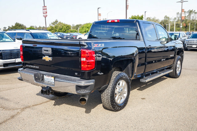 Used 2015 Chevrolet Silverado 2500 LT AWD/4WD image 5
