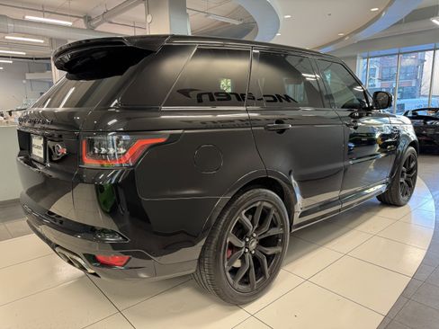 Used 2022 Land Rover Range Rover Sport SVR Carbon Edition image 5