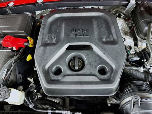 Used 2024 Jeep Wrangler Willys image 31