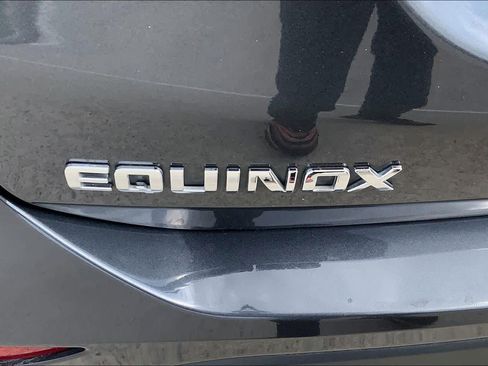 Used 2023 Chevrolet Equinox LT image 10