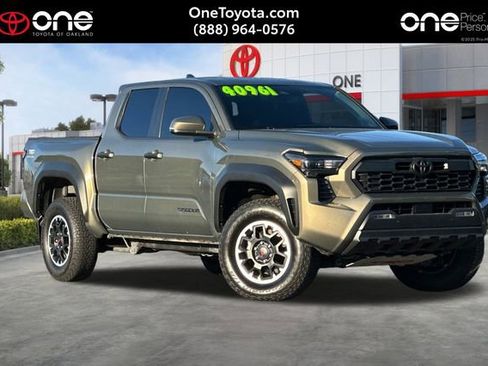 Used 2024 Toyota Tacoma TRD Off-Road image 1