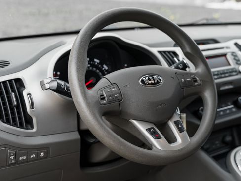 Used 2016 Kia Sportage LX image 10