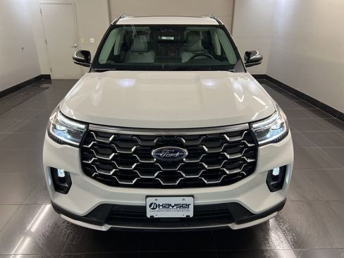 New 2026 Ford Explorer Platinum w/ LUX Leather Package image 2