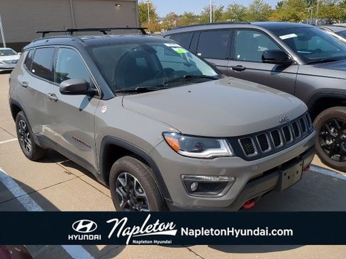 Used 2020 Jeep Compass Trailhawk w/ Cold Weather Group image 2