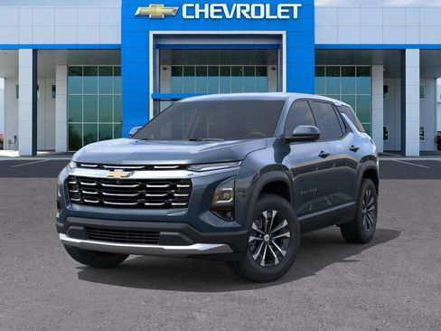 New 2026 Chevrolet Equinox LT w/ Safety and Technology Package FWD image 6