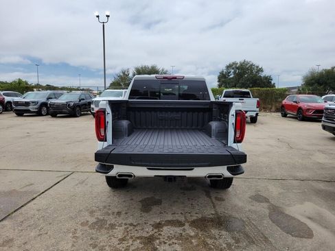 New 2026 GMC Sierra 1500 AT4 image 7