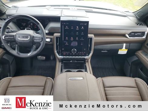 New 2026 GMC Yukon Denali Ultimate AWD/4WD image 27