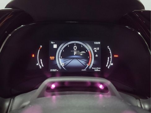 Used 2023 Lexus RX 350 w/ Luxury Package image 18