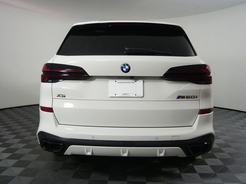 Used 2026 BMW X5 M60i image 4