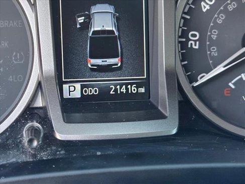 Certified 2023 Toyota Tacoma SR5 image 10