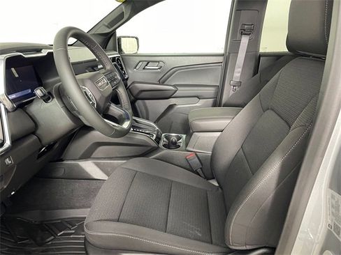 New 2026 GMC Canyon Elevation w/ Convenience Package image 2