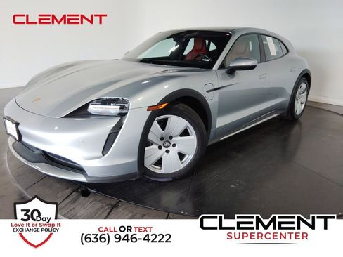 Used 2022 Porsche Taycan 4 Cross Turismo AWD/4WD image 1