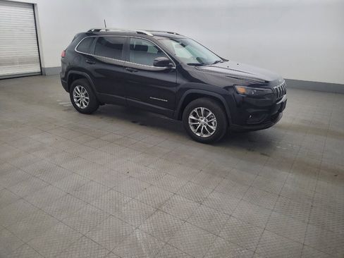 Used 2021 Jeep Cherokee Latitude Plus AWD/4WD image 11