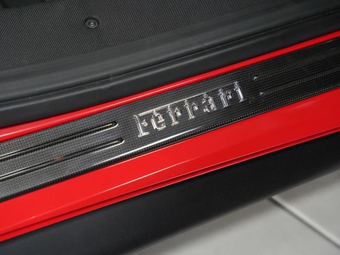 Used 2020 Ferrari 488 Pista Spider image 38