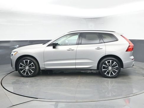 Used 2023 Volvo XC60 B5 Plus w/ Climate Package AWD/4WD image 6