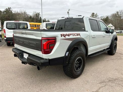 Used 2024 Ford F150 Raptor image 3