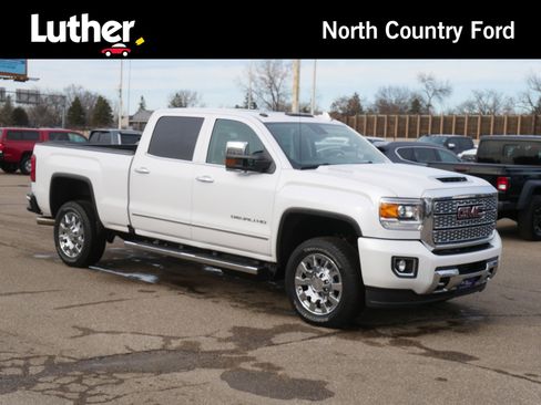 Used 2019 GMC Sierra 2500 Denali w/ Duramax Plus Package image 1
