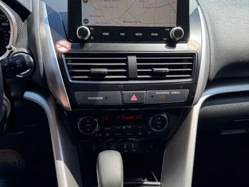 Used 2025 Mitsubishi Eclipse Cross SE AWD/4WD image 12
