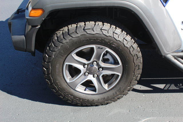 Used 2022 Jeep Wrangler Sport AWD/4WD image 11