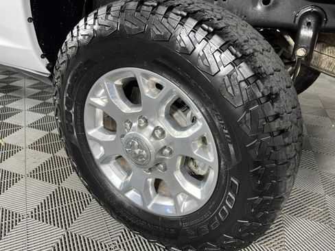 Used 2024 RAM 2500 Laramie w/ Safety Group AWD/4WD image 11