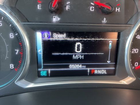 Used 2017 Chevrolet Malibu LT image 15