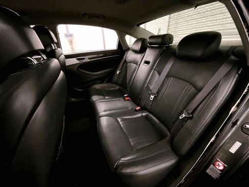 Used 2018 Genesis G80 3.8 AWD/4WD image 25