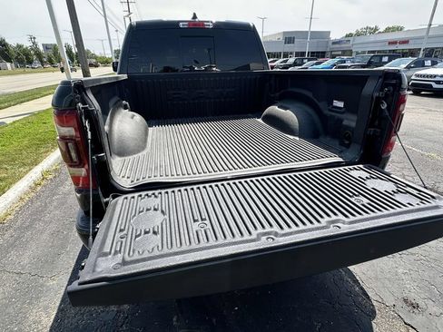 Used 2023 RAM 1500 Laramie AWD/4WD image 12