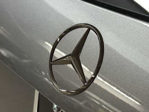 Used 2026 Mercedes-Benz GLA 35 AMG 4MATIC image 9
