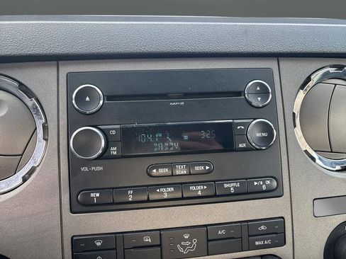 Used 2013 Ford F350 XLT w/ XLT Premium Pkg image 16