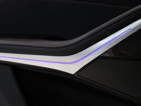 Used 2023 BMW X5 M50i w/ Climate Comfort Package image 46