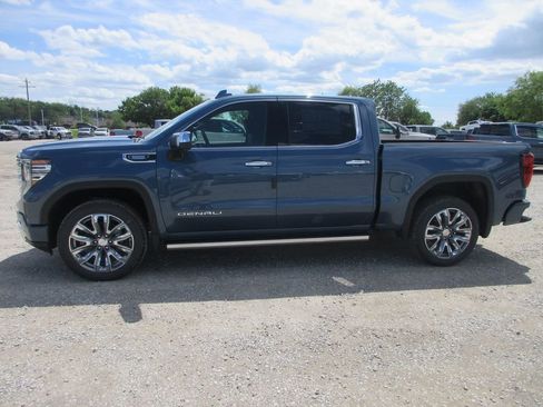 New 2026 GMC Sierra 1500 Denali AWD/4WD image 10