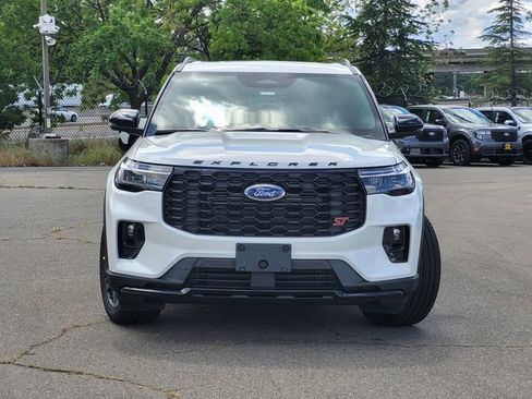 New 2026 Ford F350 XLT w/ 360-Degree Camera Package AWD/4WD image 3