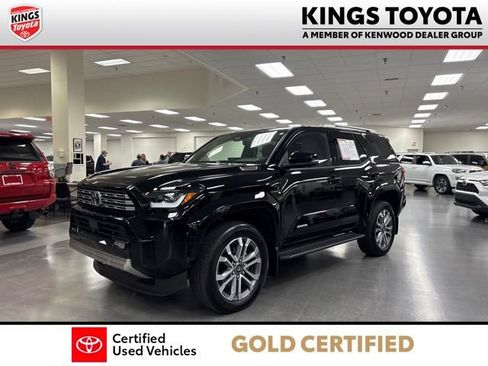 Certified 2025 Toyota 4Runner Limited AWD/4WD image 4