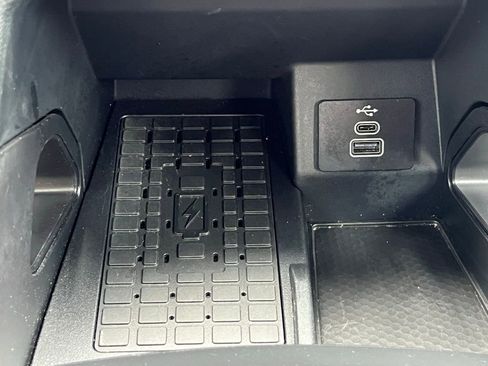 Used 2024 Ford Ranger XLT image 33