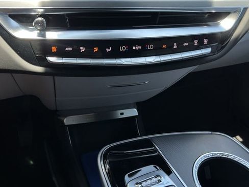 New 2025 Cadillac Lyriq Luxury image 17