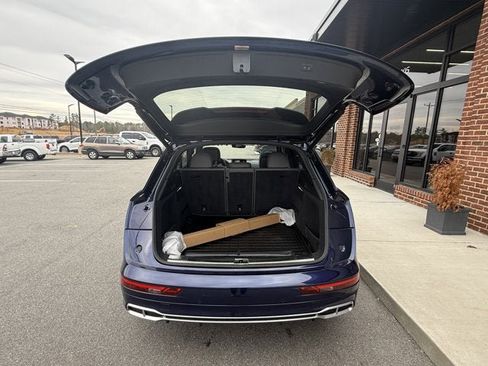 Used 2018 Audi SQ5 Premium Plus image 12